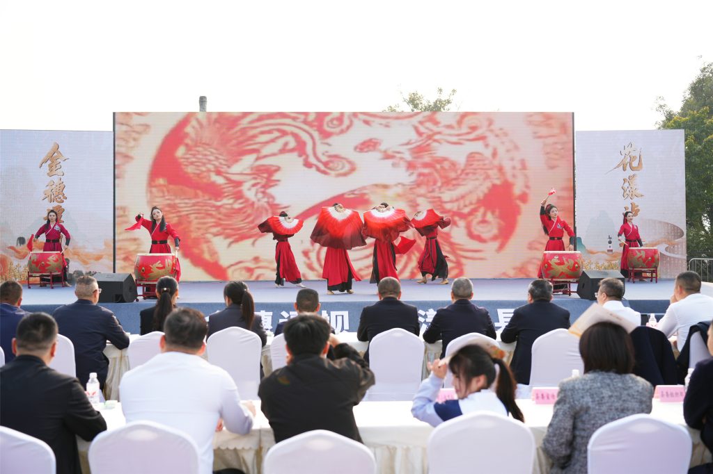 花开六载，香飘四方：泸县谭坝菜花节今日开幕，绘就“农文旅商”融合新画卷