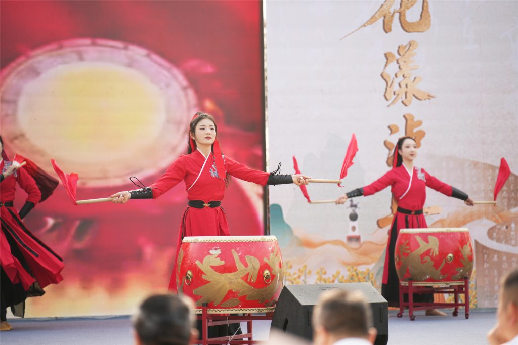 花开六载，香飘四方：泸县谭坝菜花节今日开幕，绘就“农文旅商”融合新画卷